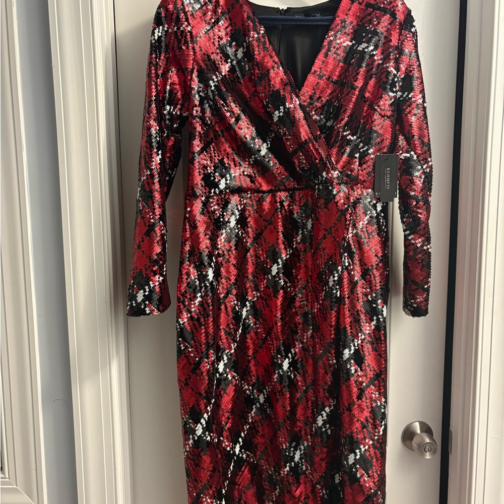 Elegant Long Sleeve Red and Black Dress